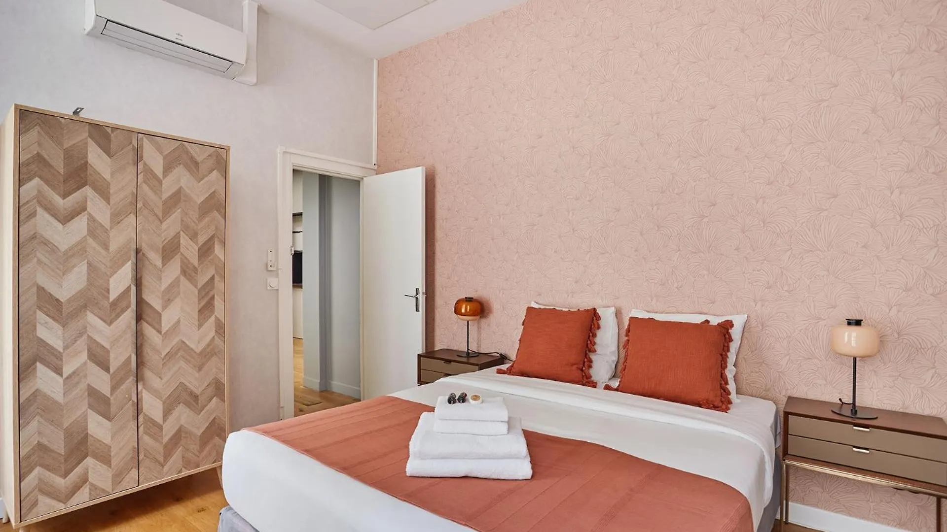 Sublim Apartment 3 Bedrooms Center Of Paris By Studio Prestige France